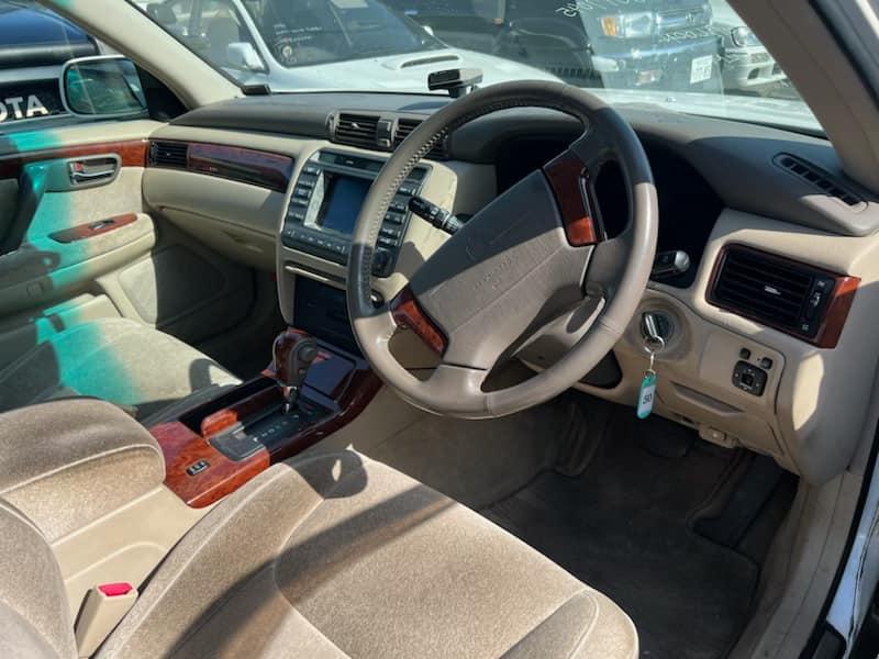 2000 Toyota Crown Estate Wagon