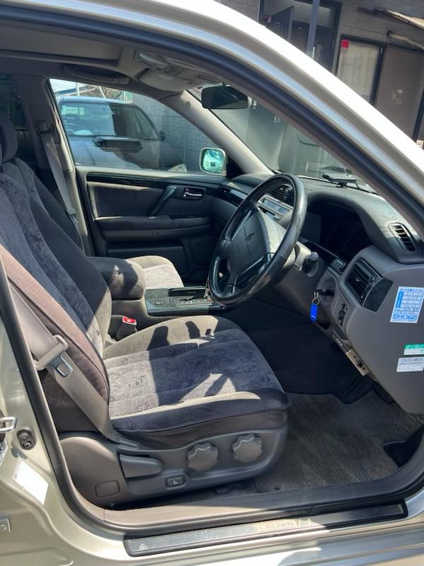 2000 Toyota Crown Estate