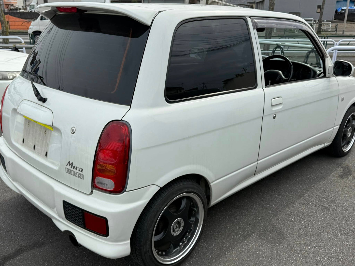 1999 Daihatsu Mira TR