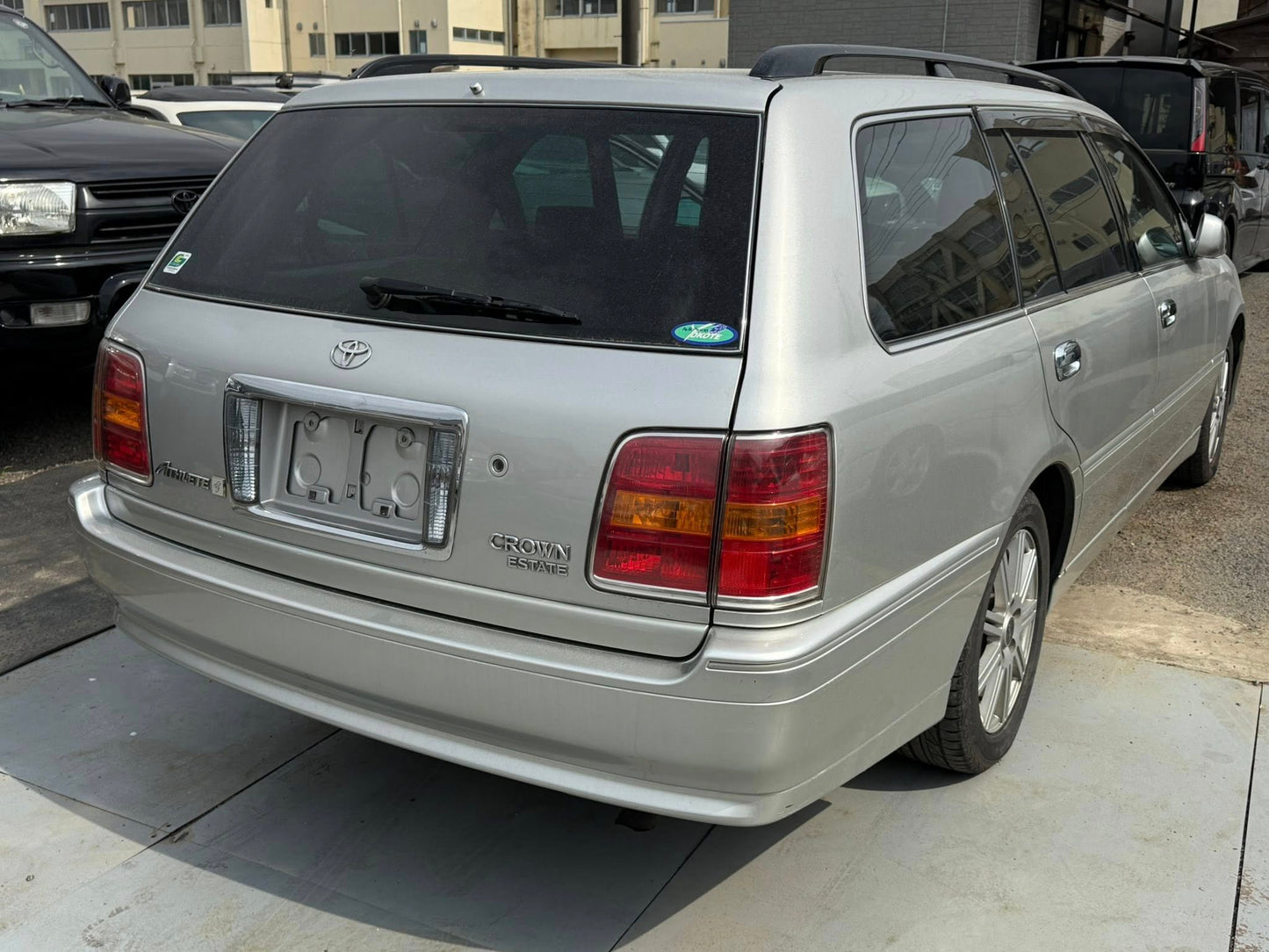 2000 Toyota Crown Athlete G