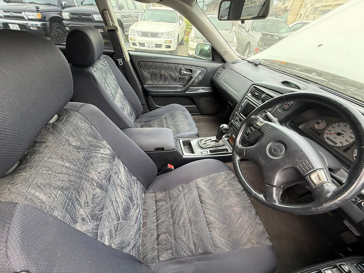 1998 Nissan Stagea RS-V