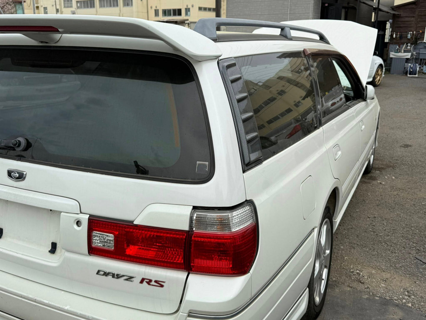 1998 Nissan Stagea RS-V