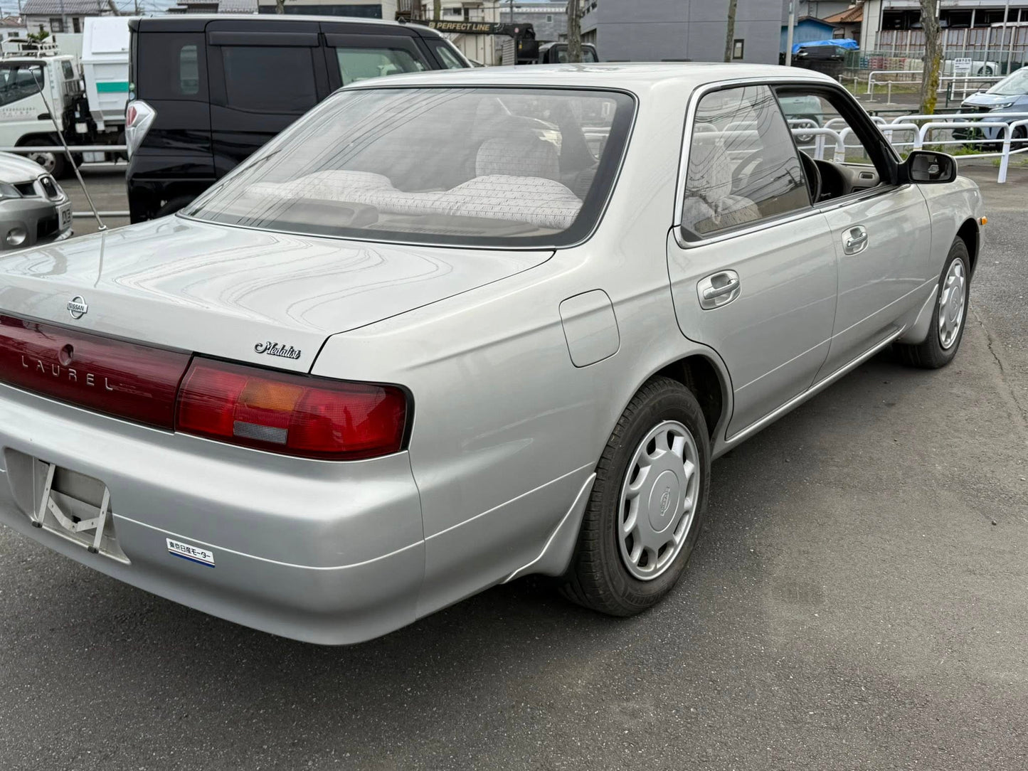 1995 Nissan Laurel Medalist