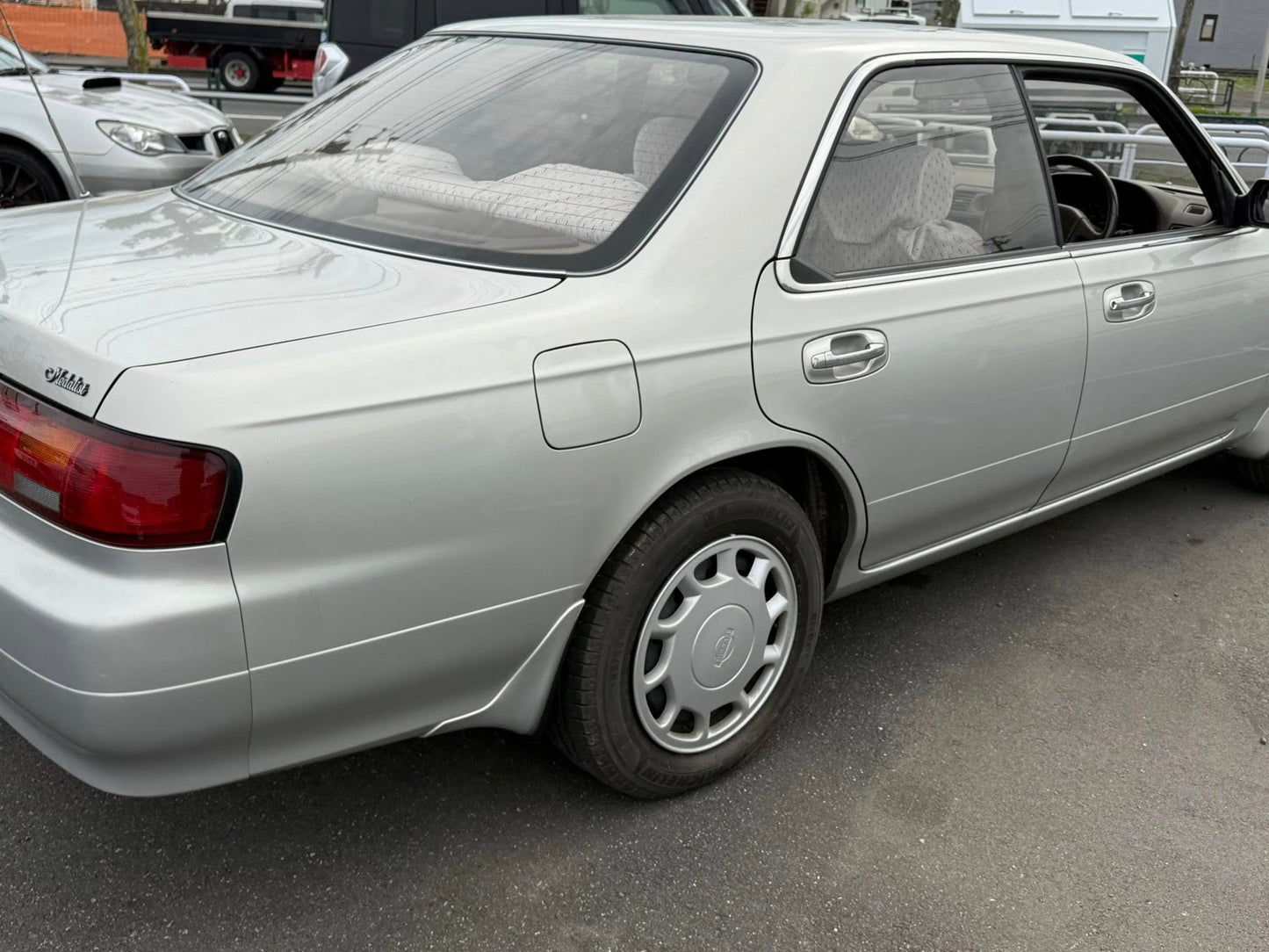 1995 Nissan Laurel Medalist