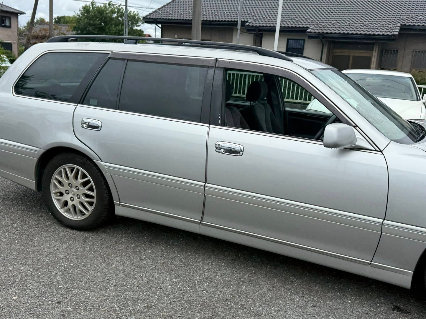 2000 Toyota Crown Estate Athlete G
