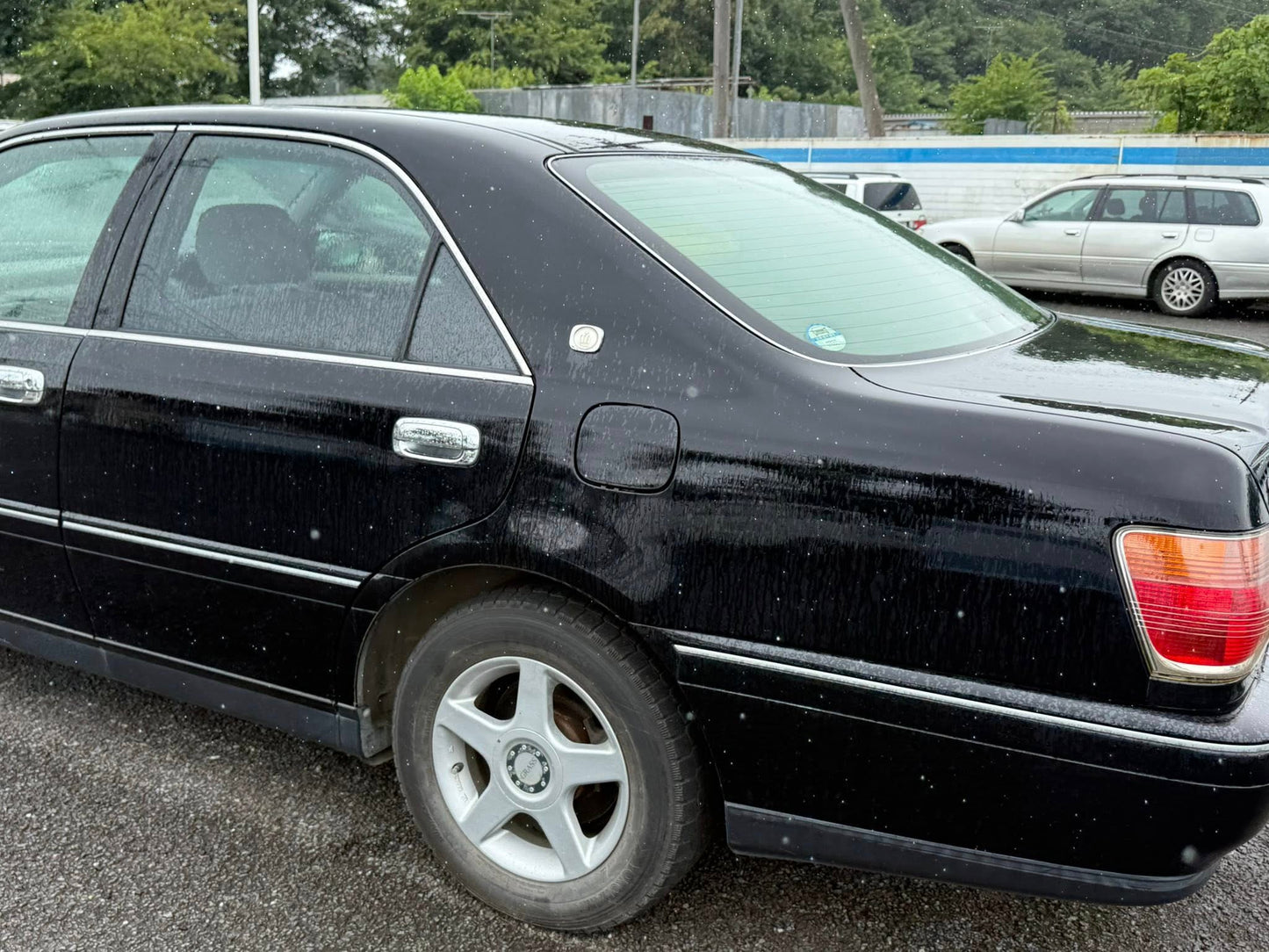 2000 Toyota Crown Athlete Four