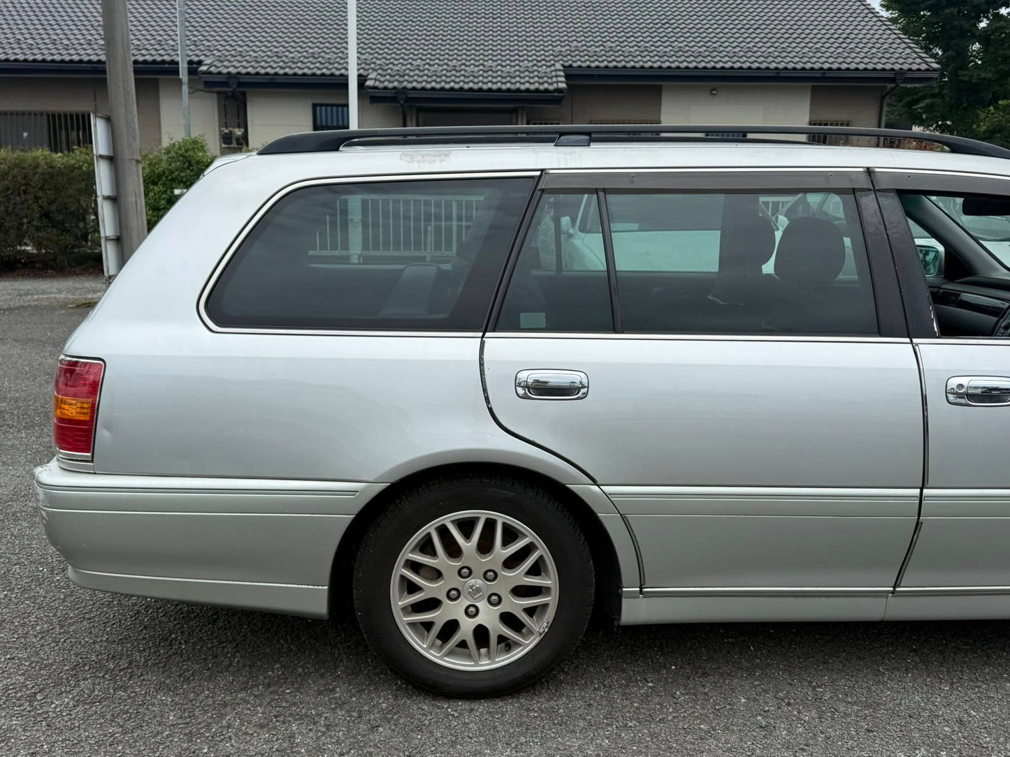 2000 Toyota Crown Estate Athlete G