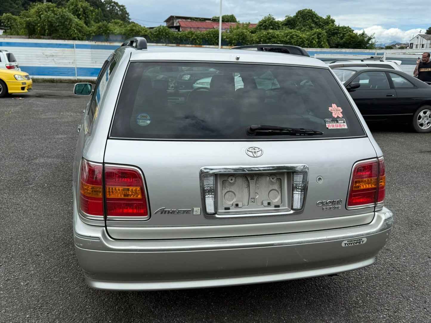 2000 Toyota Crown Estate Athlete G