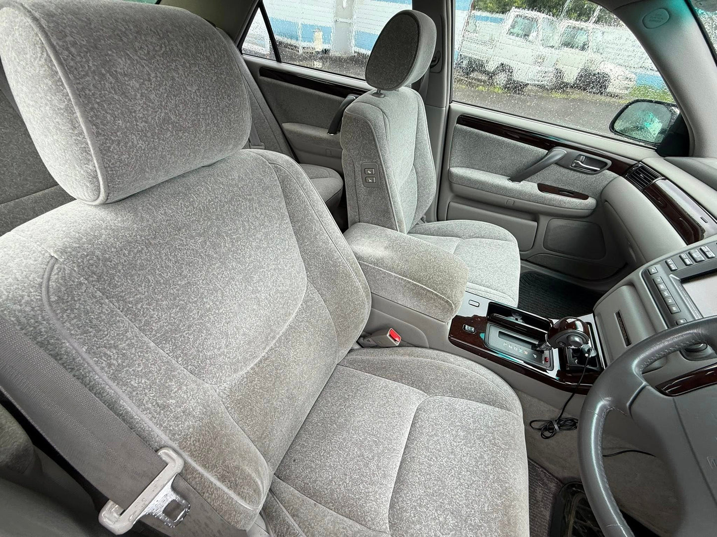 2000 Toyota Crown Athlete Four