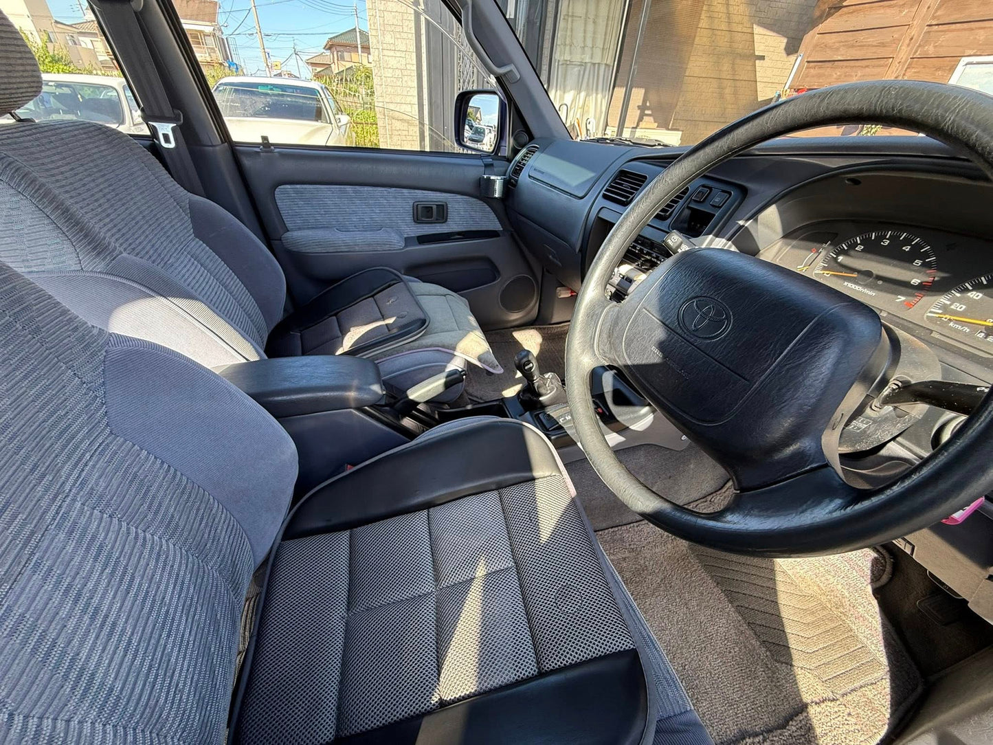 1996 Toyota Hilux Surf SSR-X