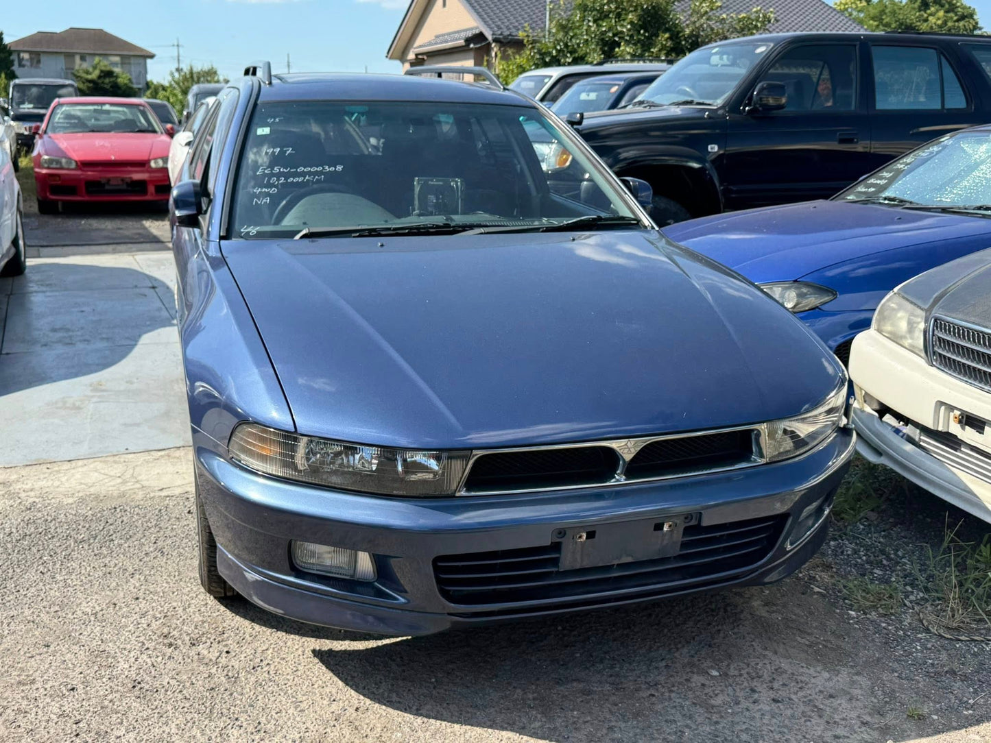 1997 Mitsubishi Legnum
