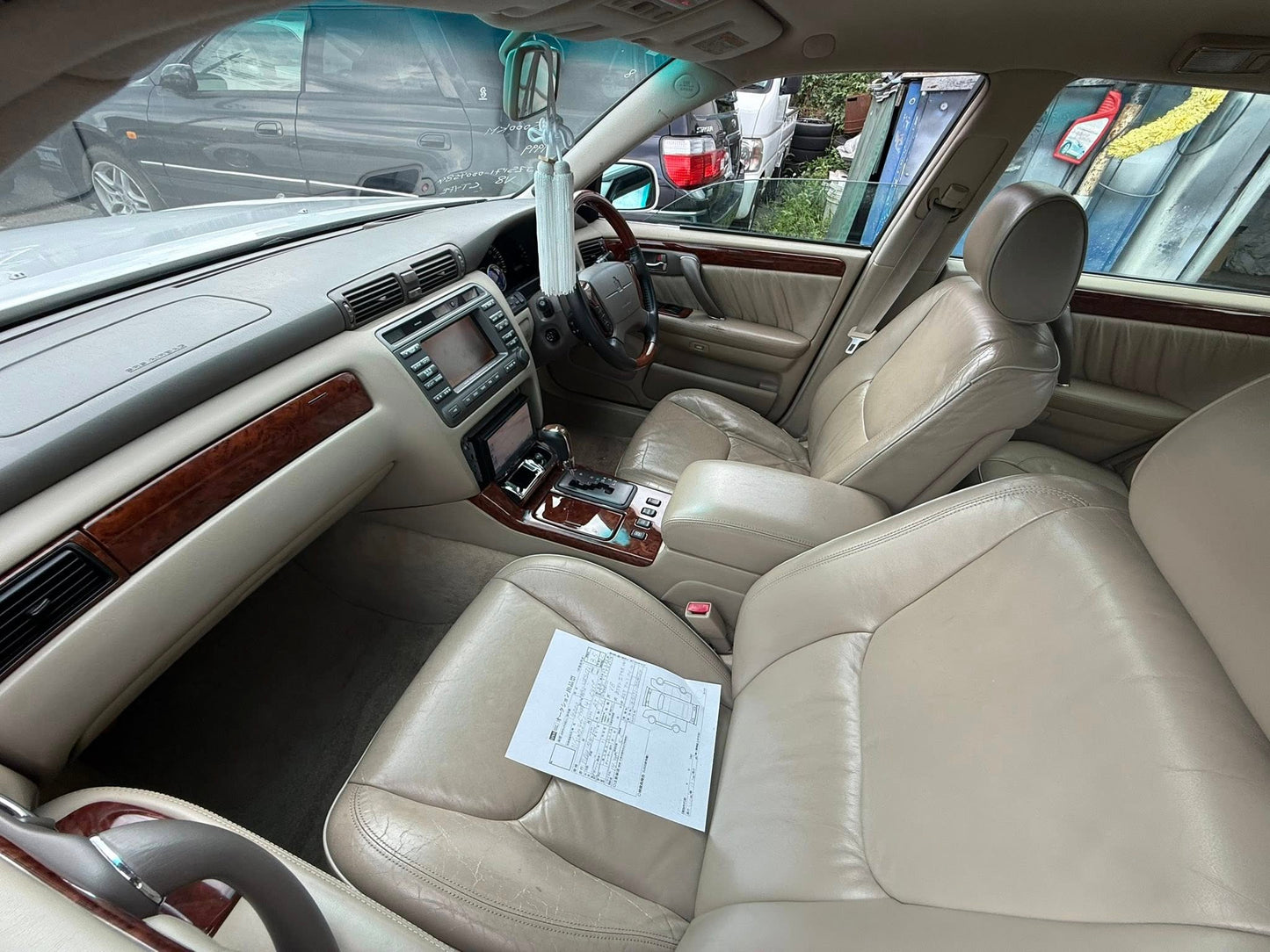 1999 Toyota Crown Majesta