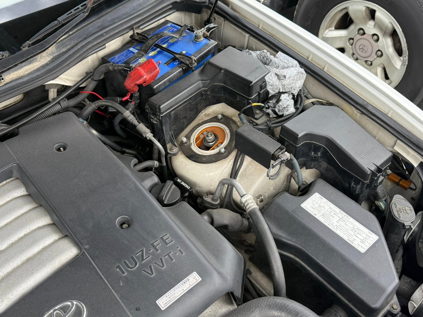 1999 Toyota Crown Majesta