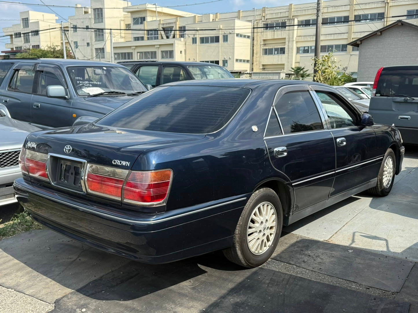 2000 Toyota Crown Royal Saloon