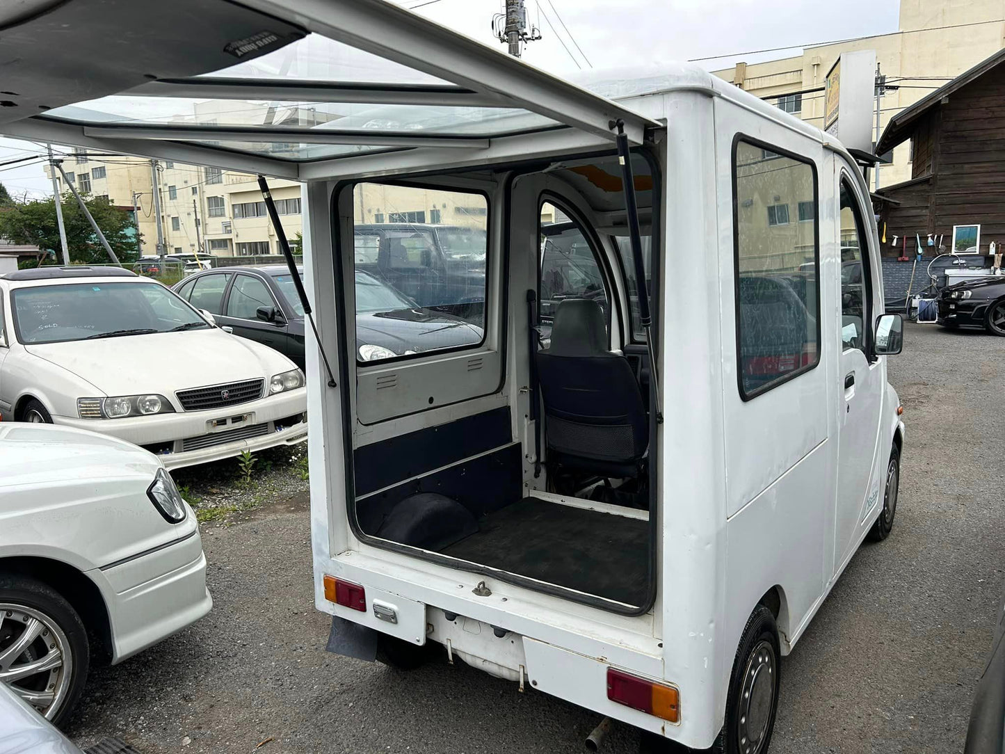 1993 Daihatsu Mira Michito