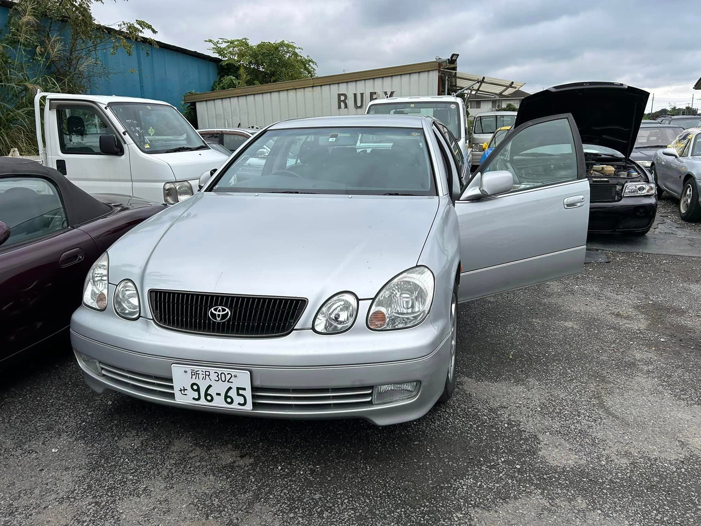 1998 Toyota Aristo V300