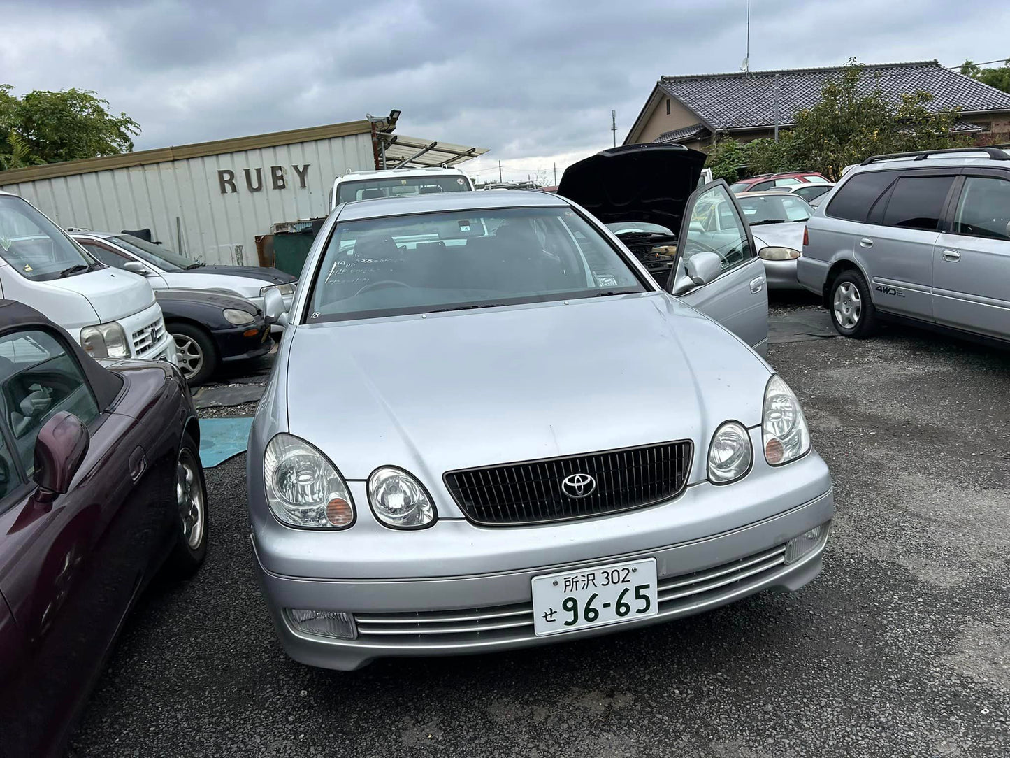 1998 Toyota Aristo V300