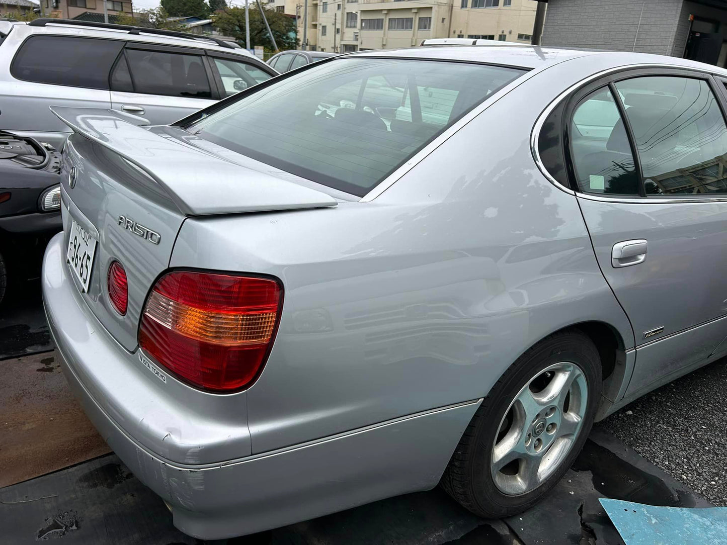 1998 Toyota Aristo V300