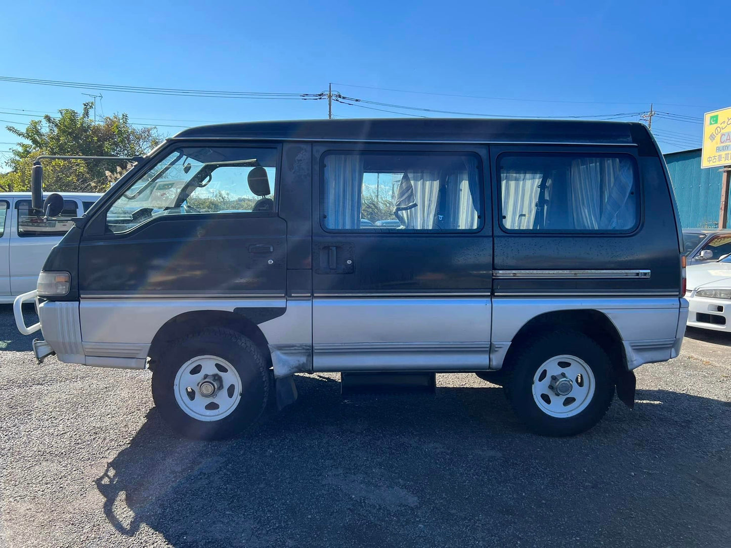 1992 Mitsubishi Delica Star Wagon