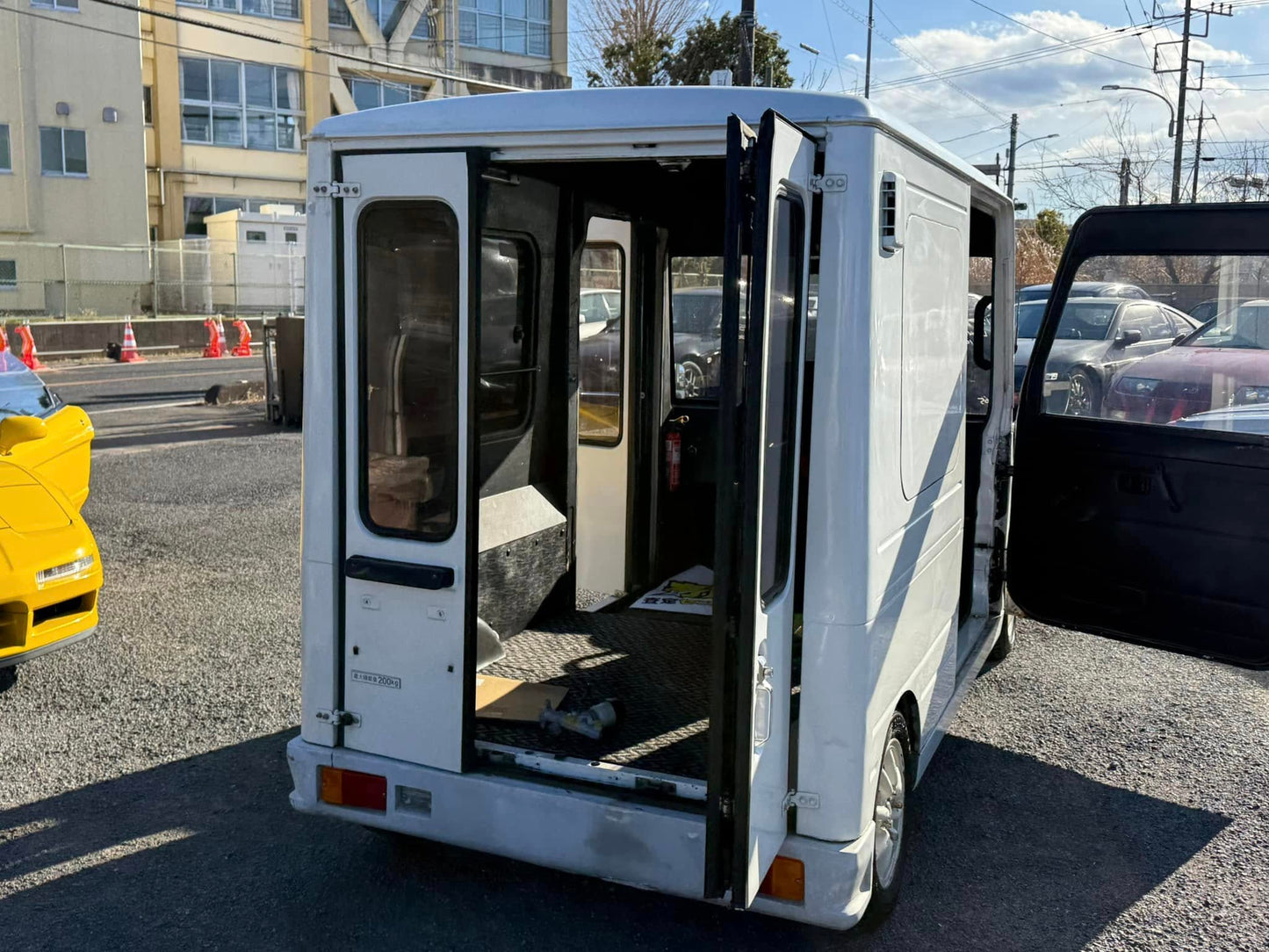 1993 Daihatsu Mira Walkthru