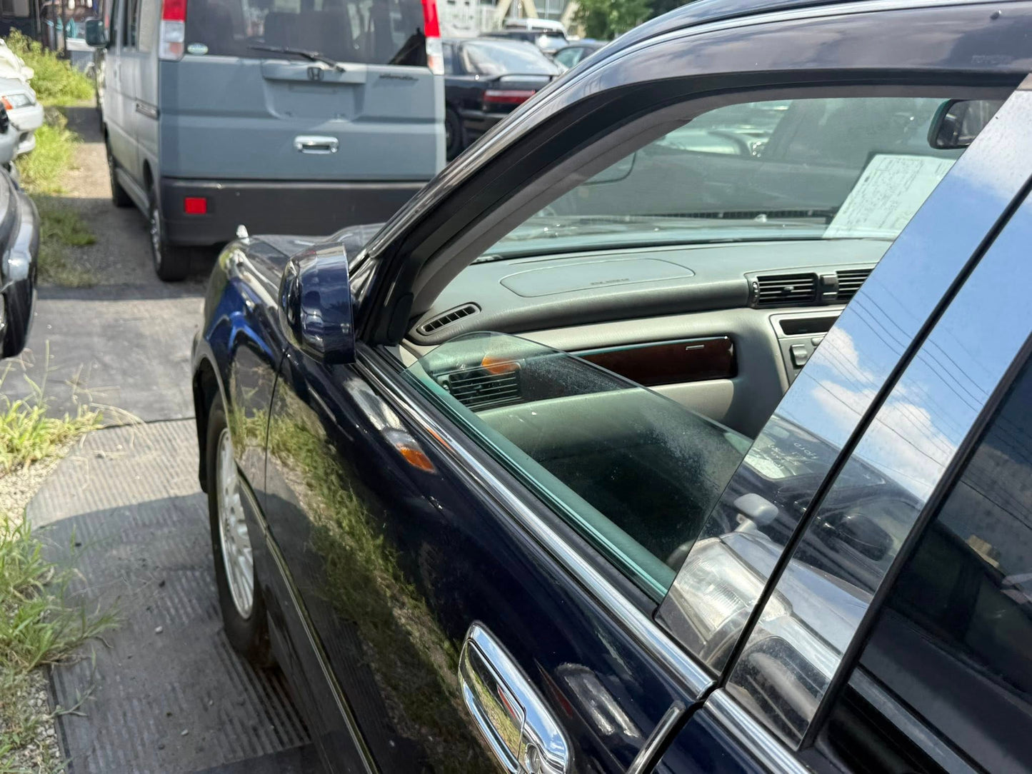 2000 Toyota Crown Royal Saloon