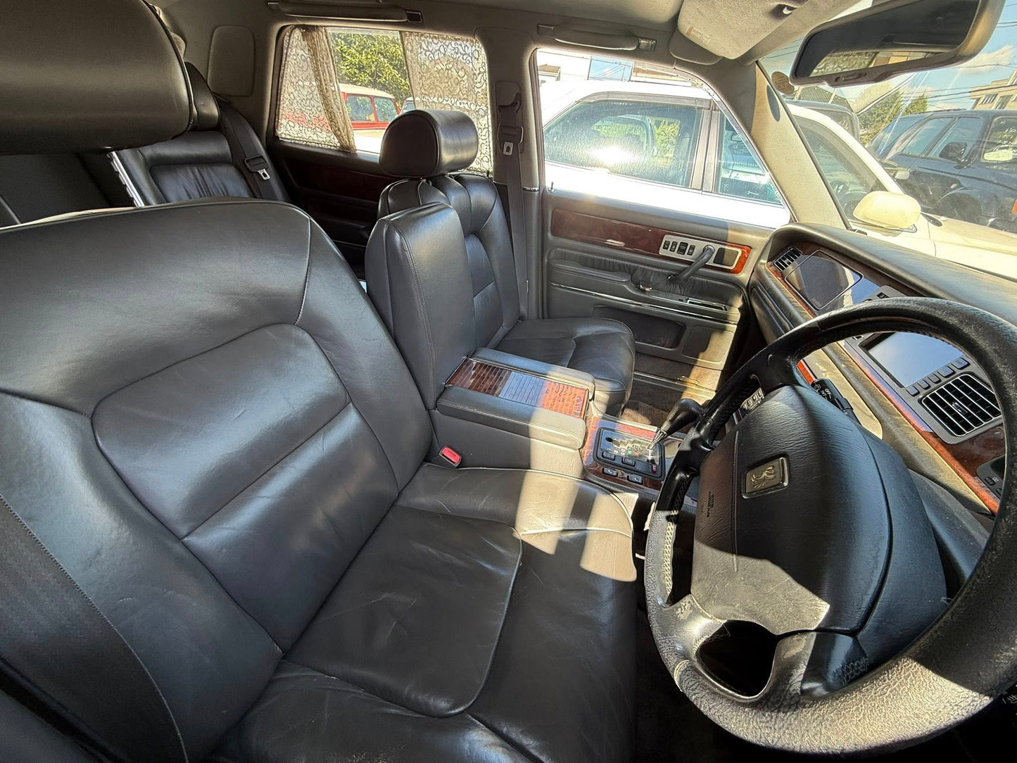 2000 Toyota Century VIP
