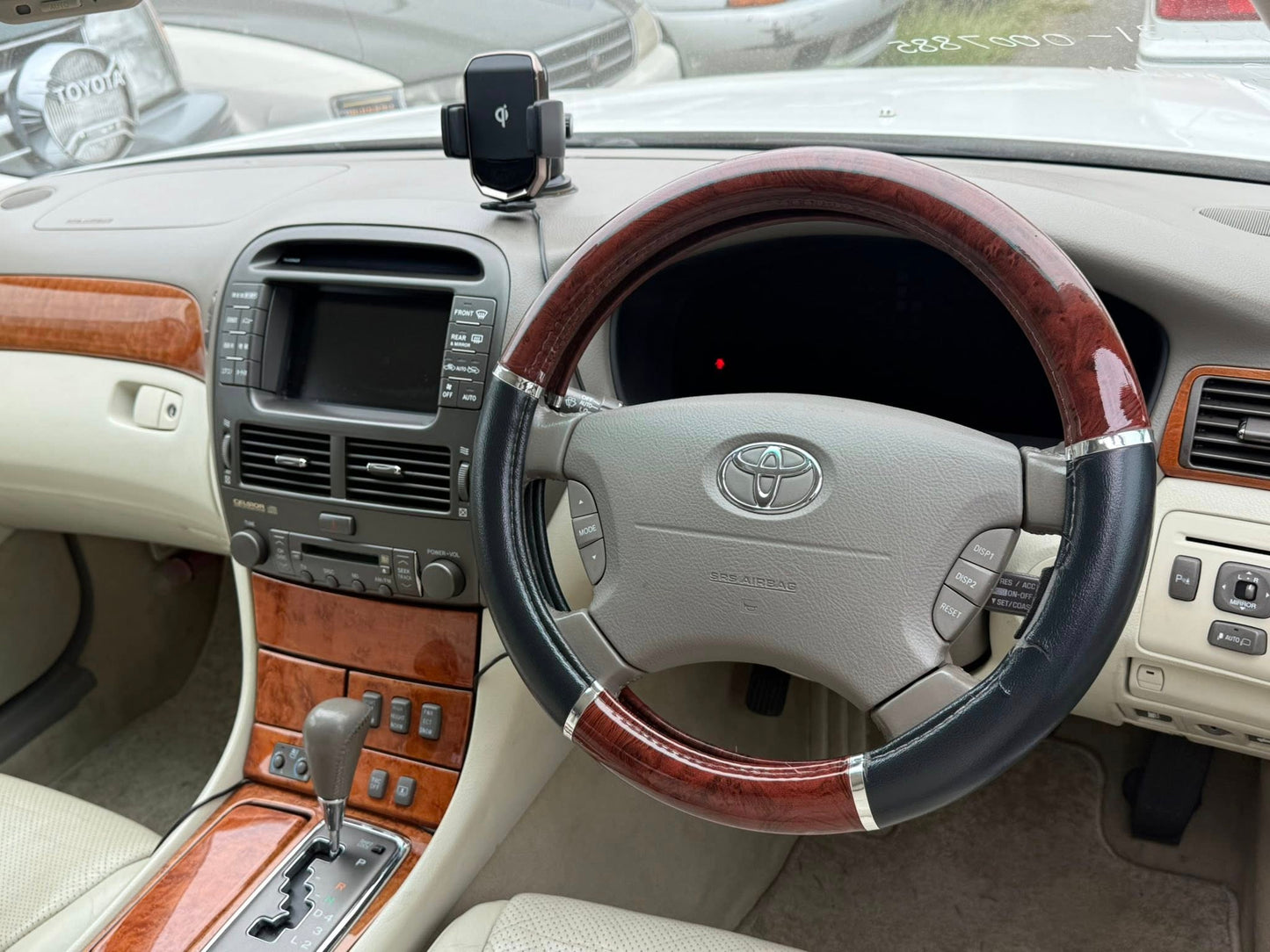 2000 Toyota Celsior