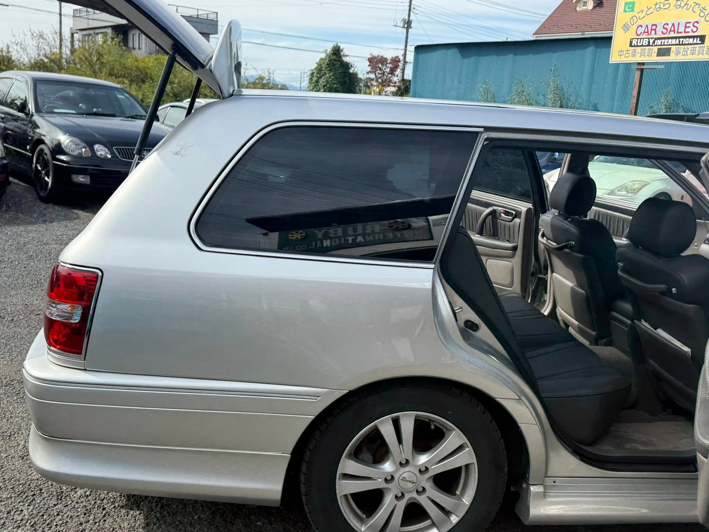 2000 Toyota Crown Athlete V