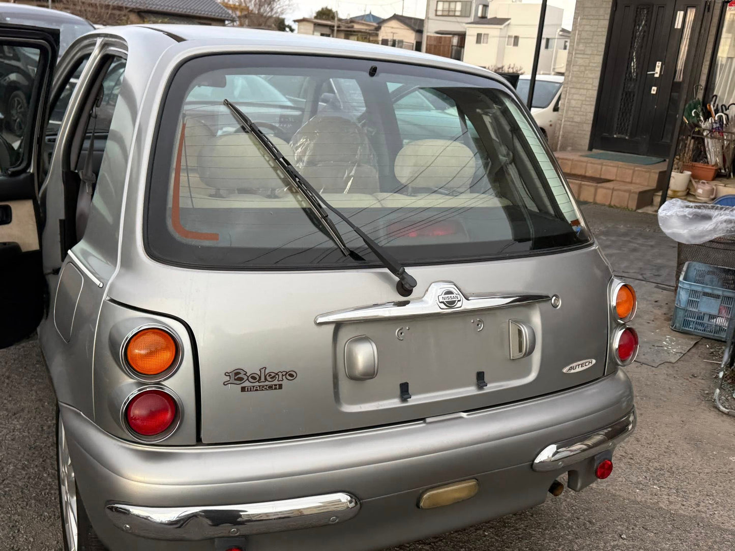 2000 Nissan March