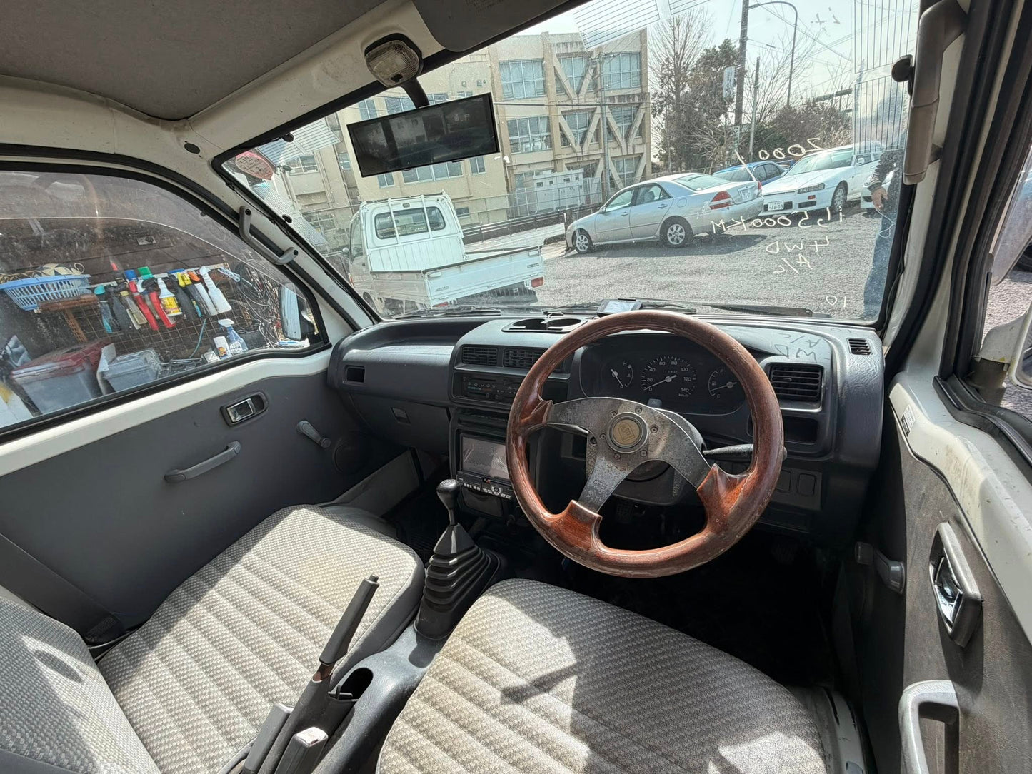 2000 Daihatsu Hijet