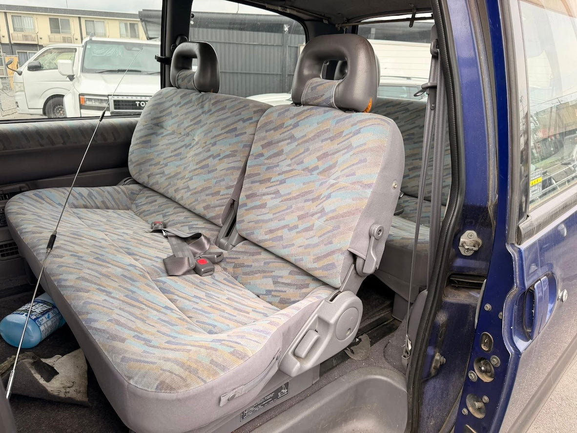 1997 Nissan Serena FX