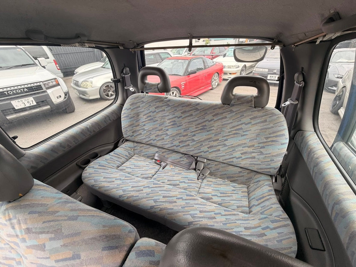 1997 Nissan Serena FX