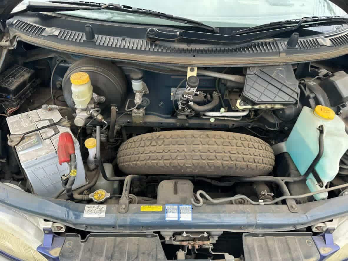1997 Nissan Serena FX