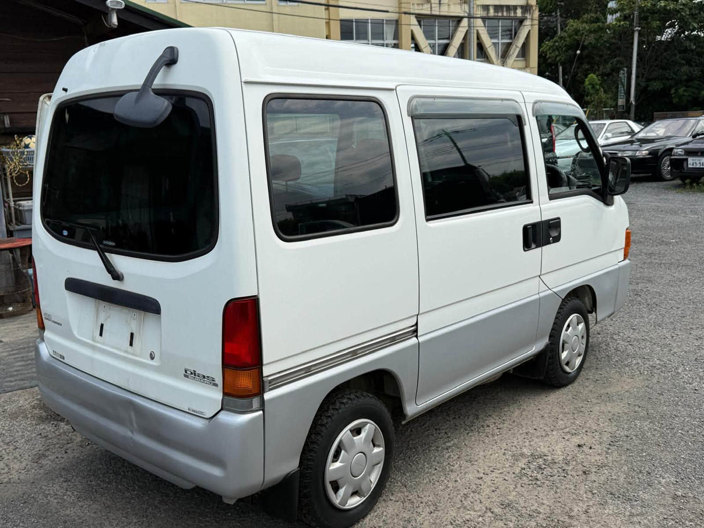 2000 Subaru Sambar Dias