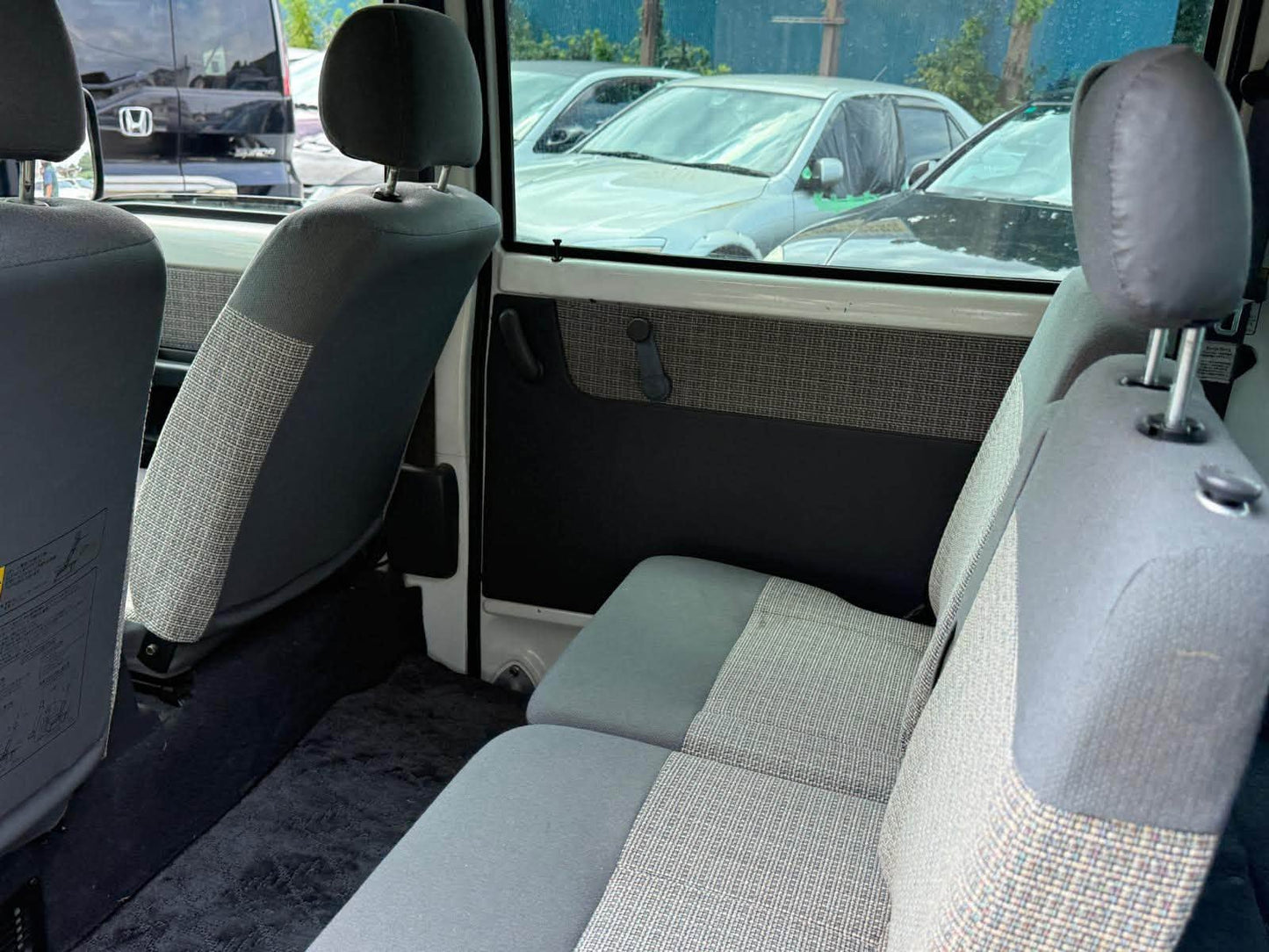2000 Subaru Sambar Dias