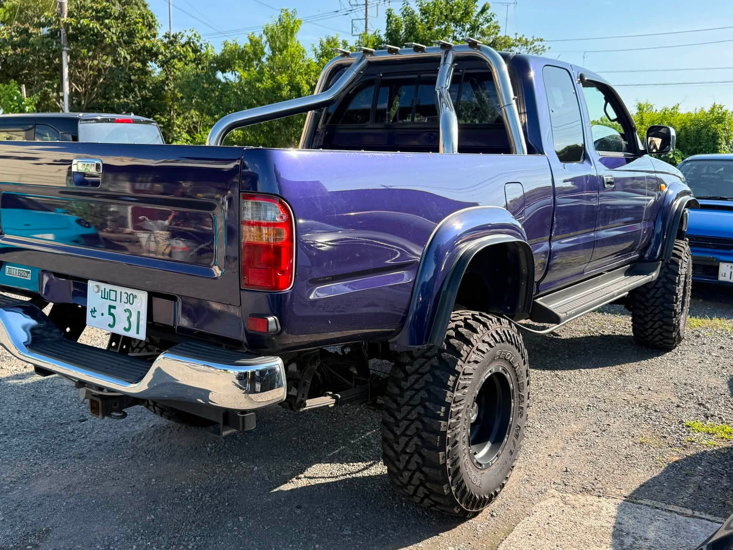 2000 Toyota Hilux