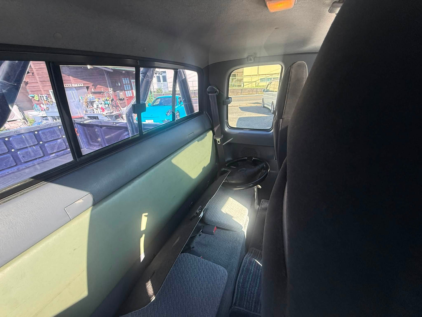 2000 Toyota Hilux