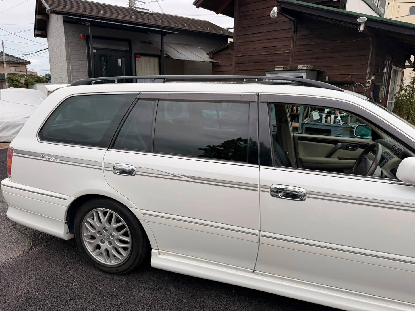 2000 Toyota Crown Estate Athlete V