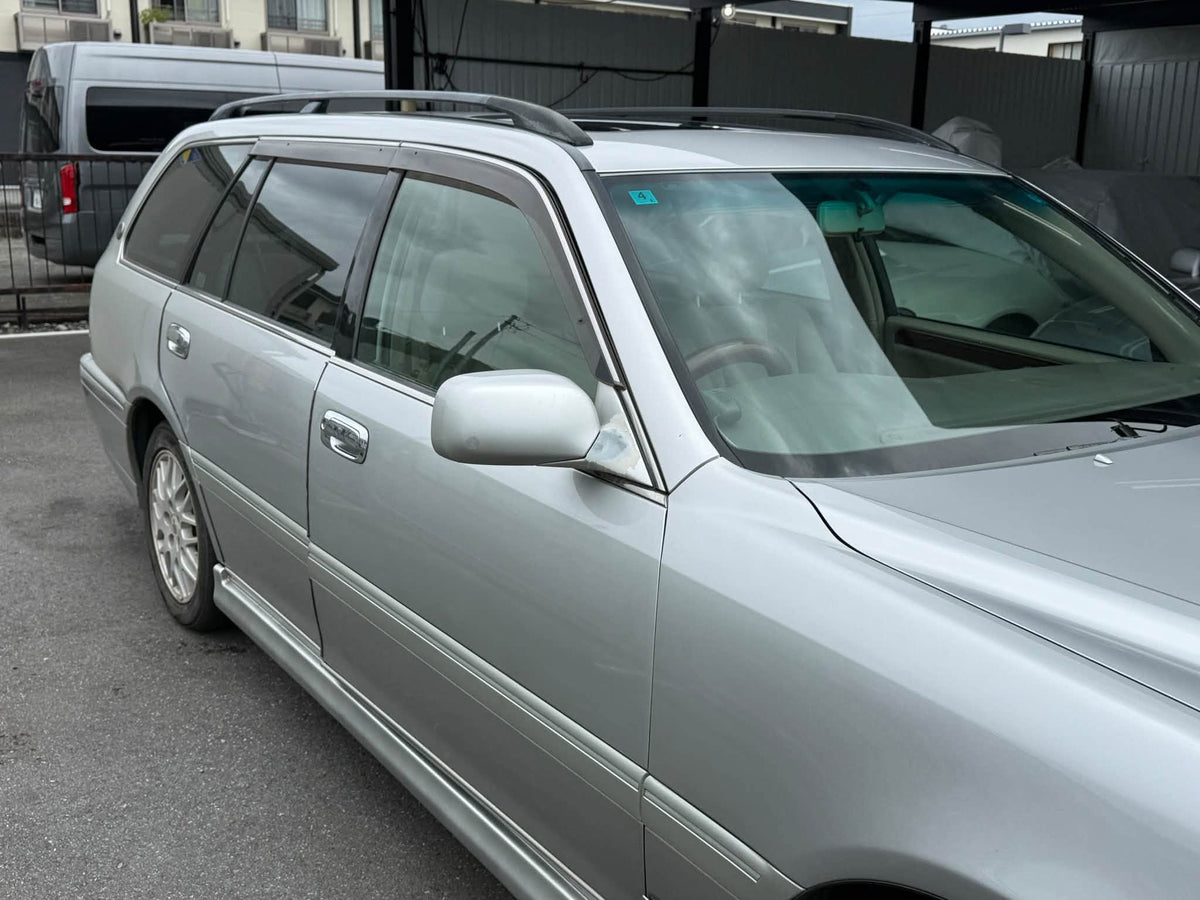 2000 Toyota Crown Estate Athlete V