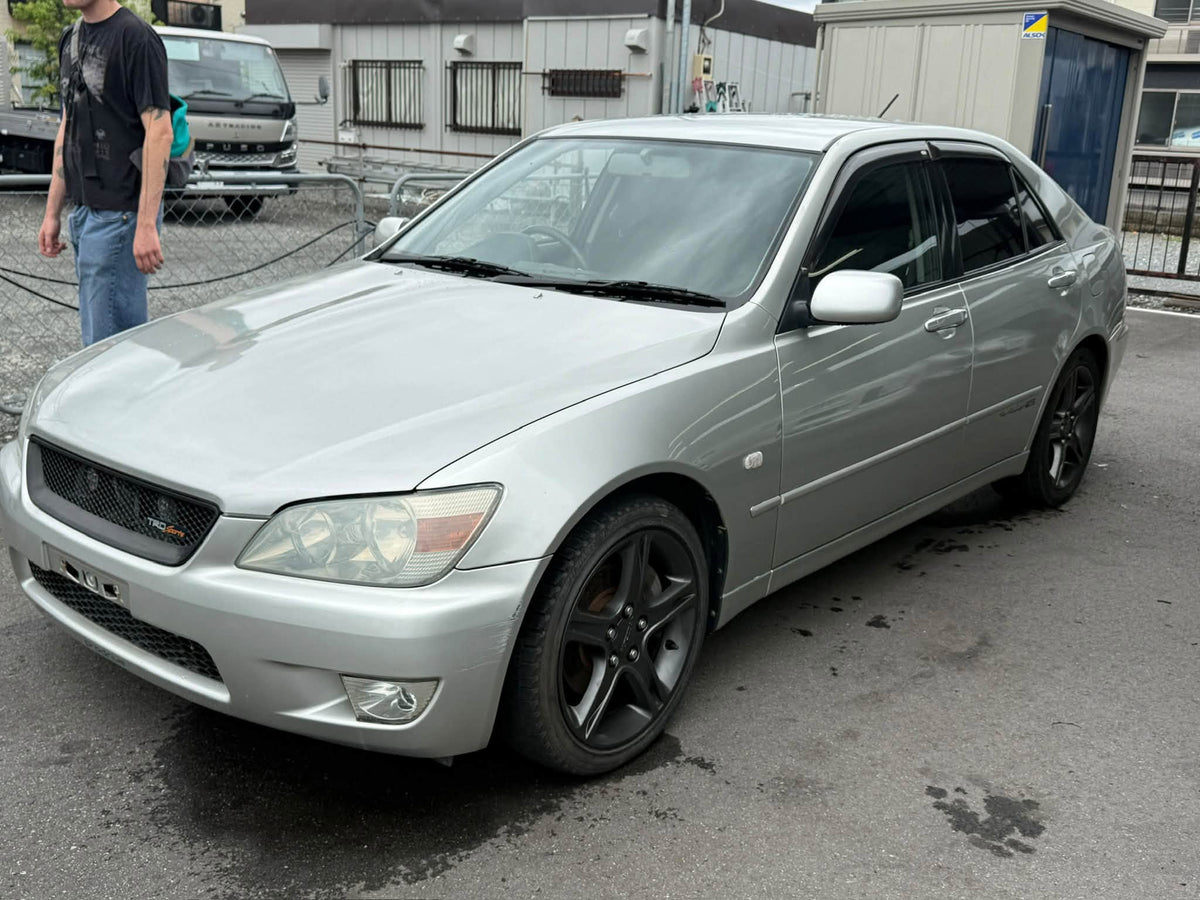 2000 Toyota Altezza TRD