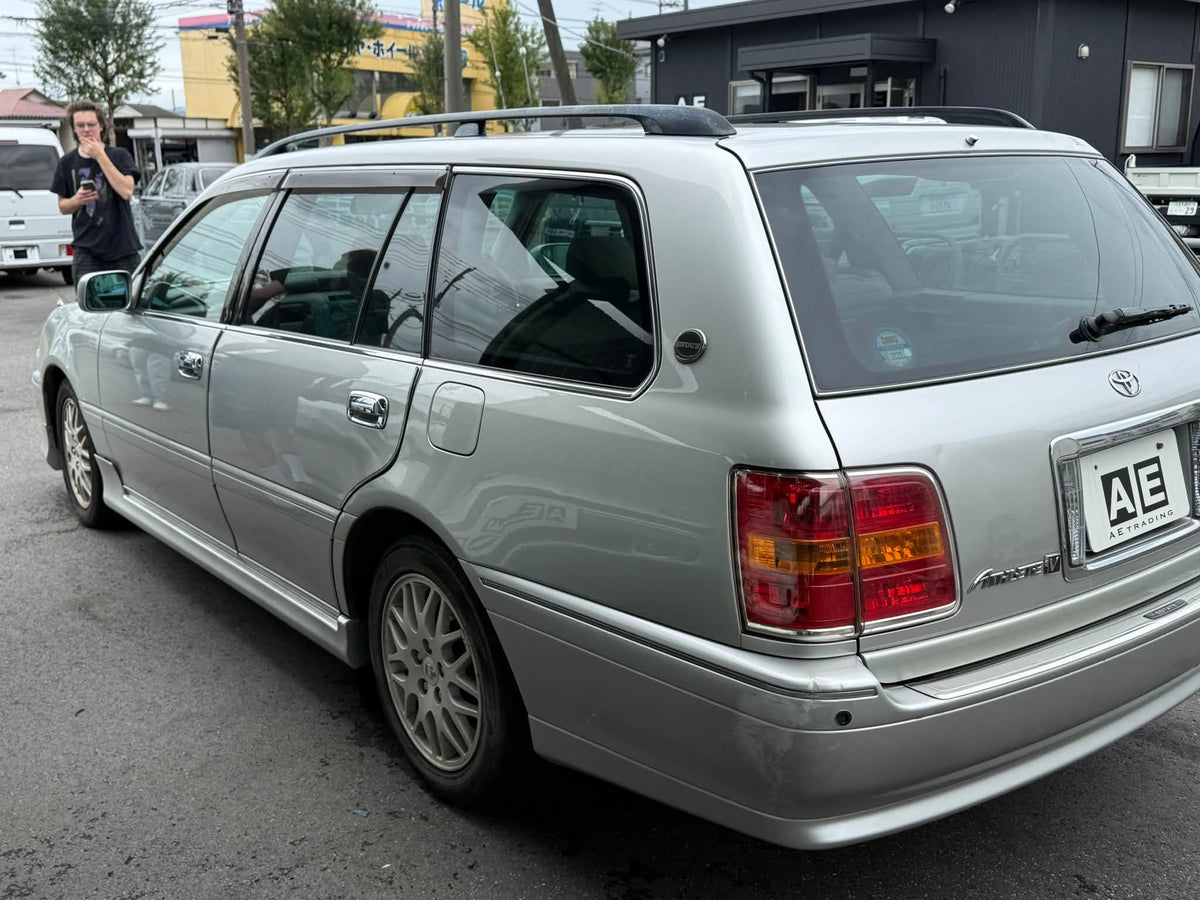 2000 Toyota Crown Estate Athlete V