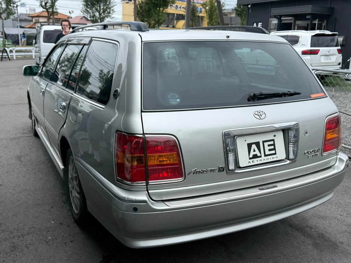2000 Toyota Crown Estate Athlete V