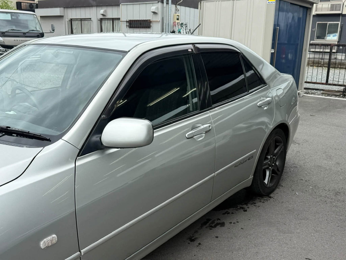 2000 Toyota Altezza TRD