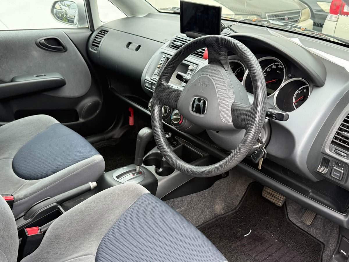 2001 Honda Fit
