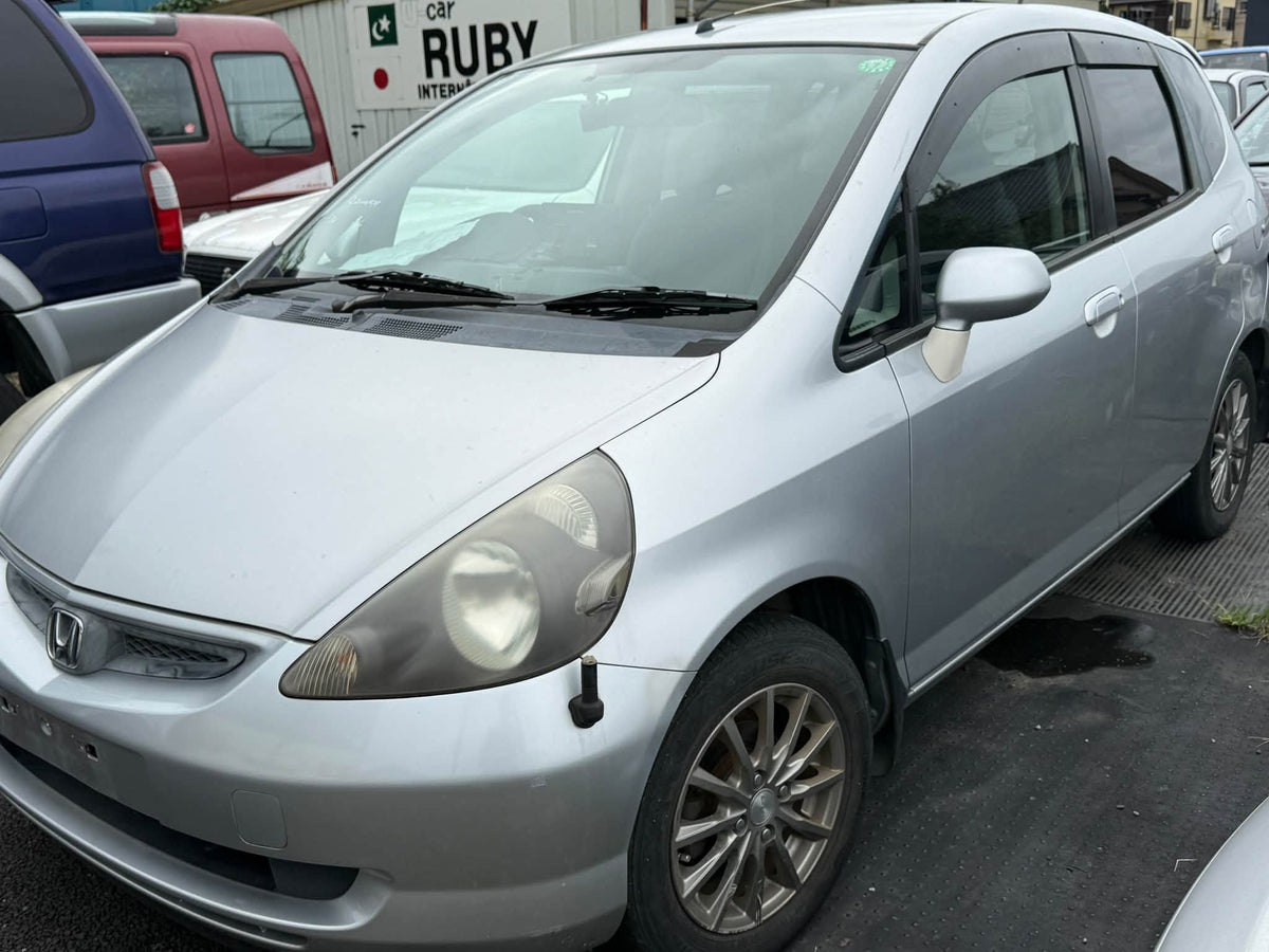 2001 Honda Fit