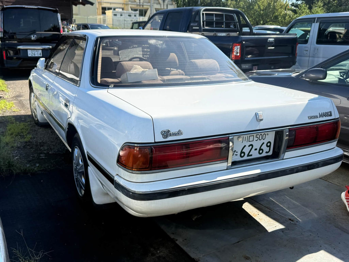 1990 Toyota Mark II Grande