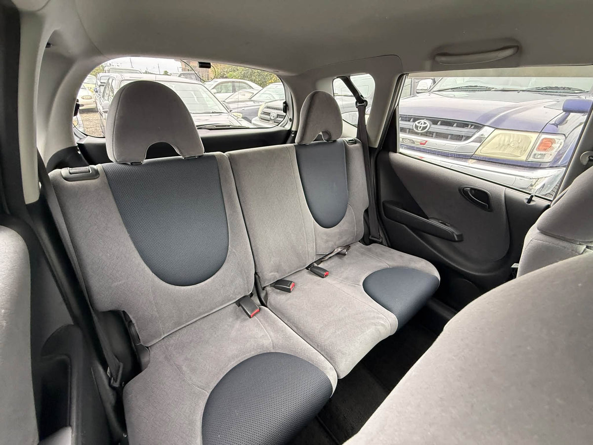 2001 Honda Fit
