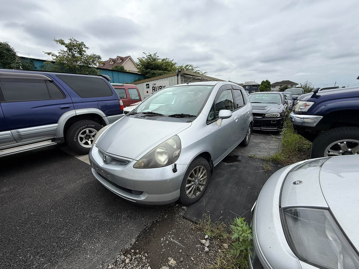 2001 Honda Fit