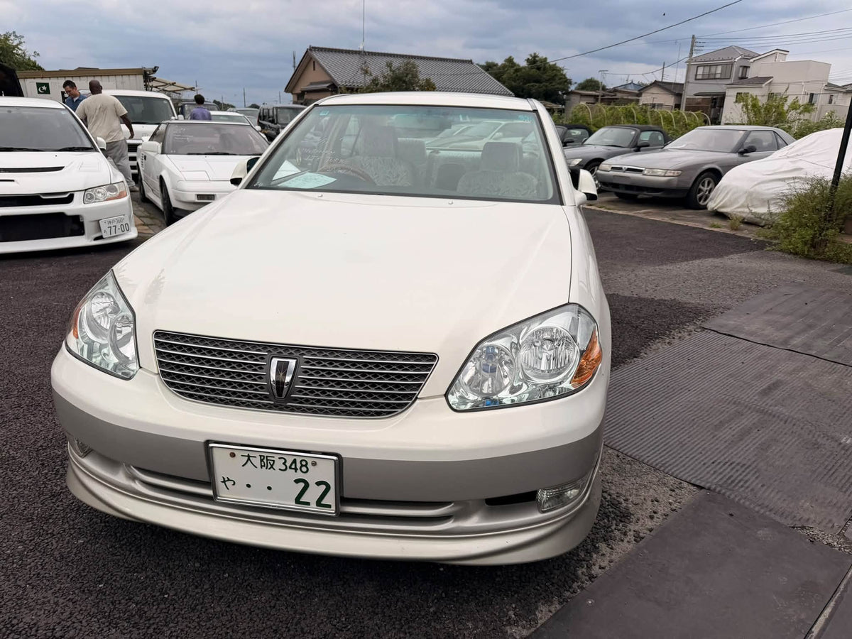 2000 Toyota Mark II Grande G-TB