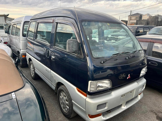 1995 Mitsubishi Bravo